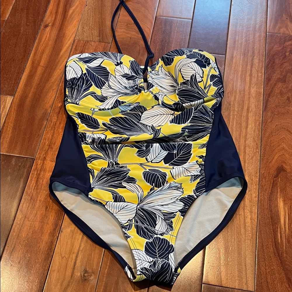 Merona Navy Blue Swim Top with Pink Label